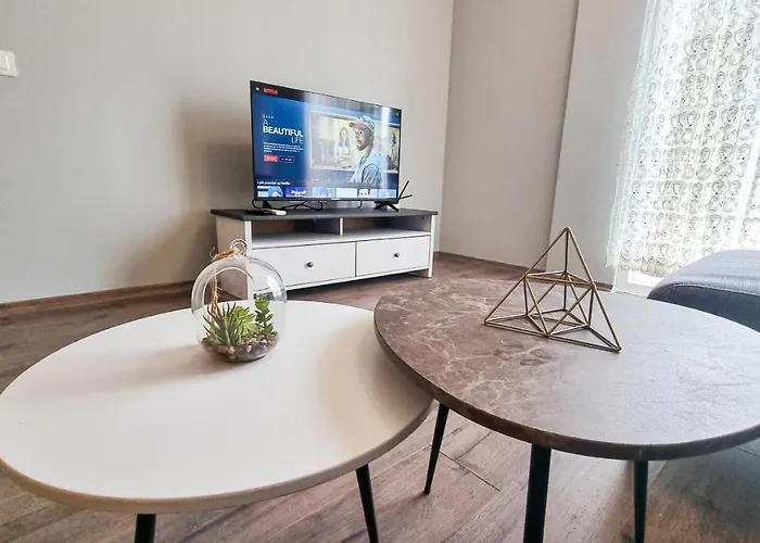 New Bazaar 1bd Modern Lejlighed Tirana