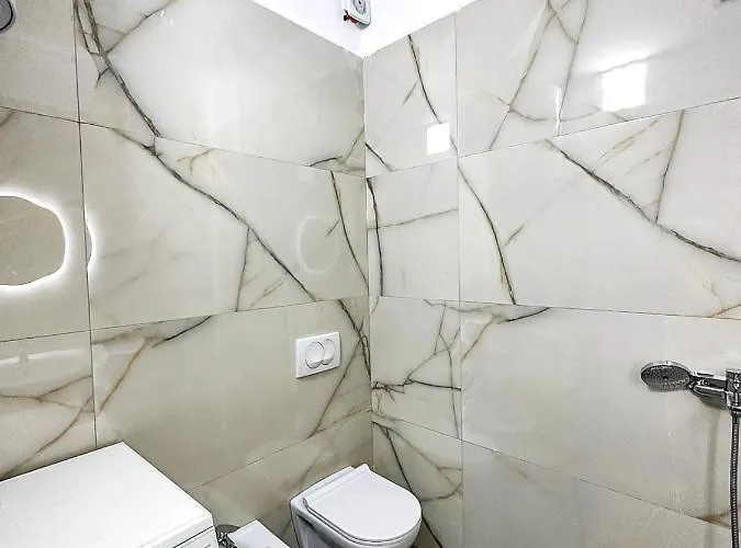 New Bazaar 1bd Modern Lejlighed Tirana